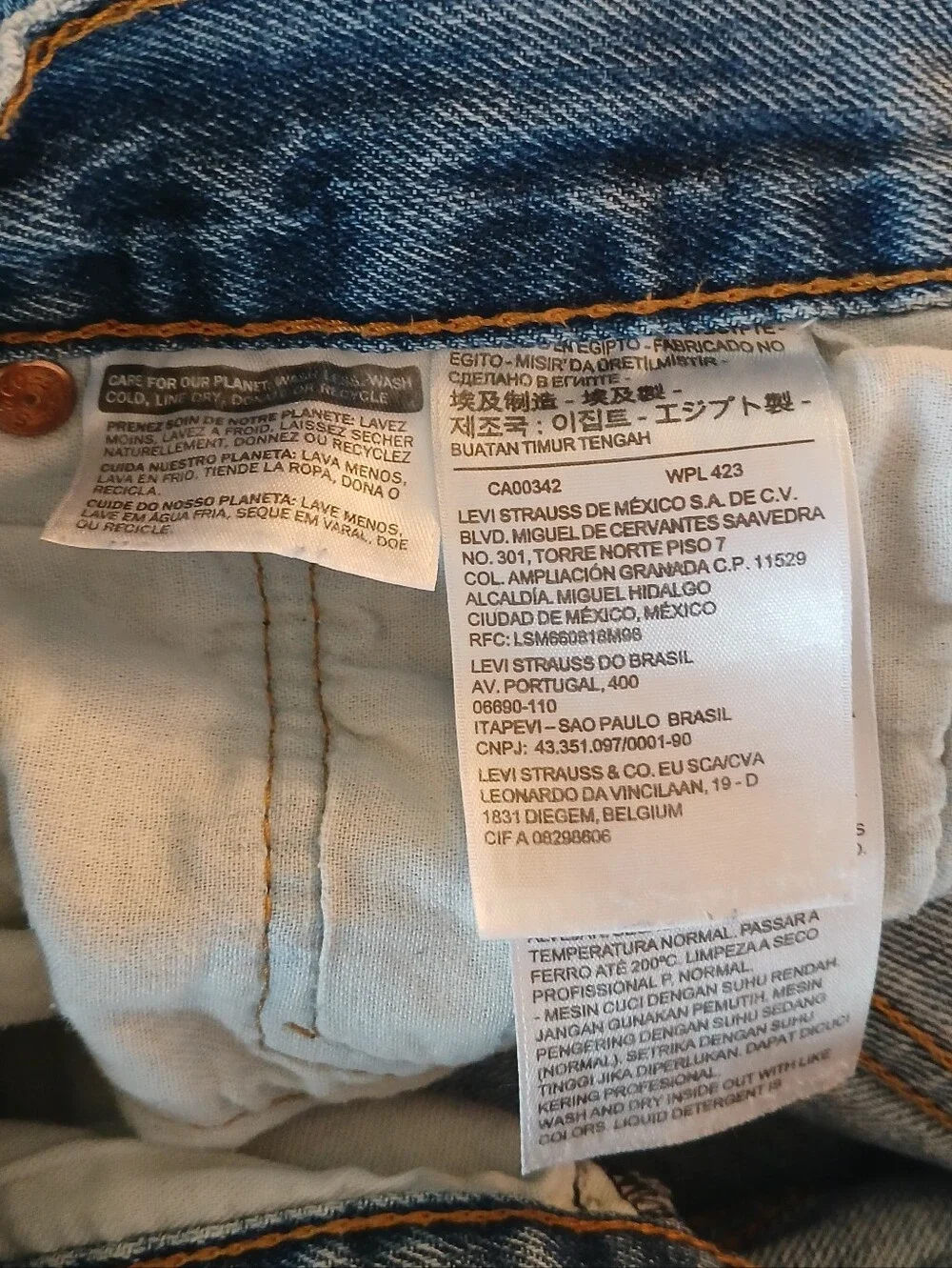 Levi's 501 Denim Jeans 32 X 34 Mens Blue Lighter Wash Worn Button Fly